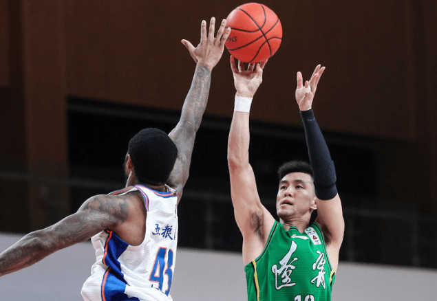 kaiyun体育安全登录-夏洛特黄蜂发布备战花絮，国际比赛日造点机会，CBA季后赛任务艰巨，医务组通报恢复的简单介绍