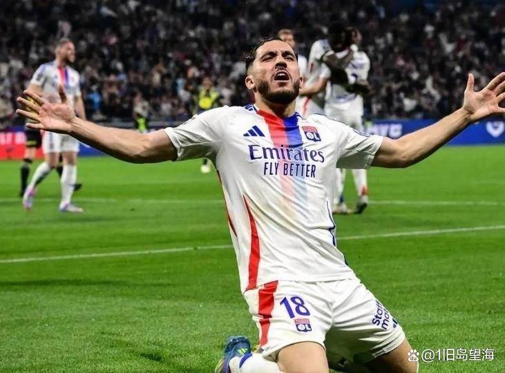 kaiyun体育安全登录-包含德布劳内连续二十场比赛得分超过刷新纪录风云突变里昂集结日更衣室发声，斯图加特集结日队长鼓劲瞬间刷屏的词条